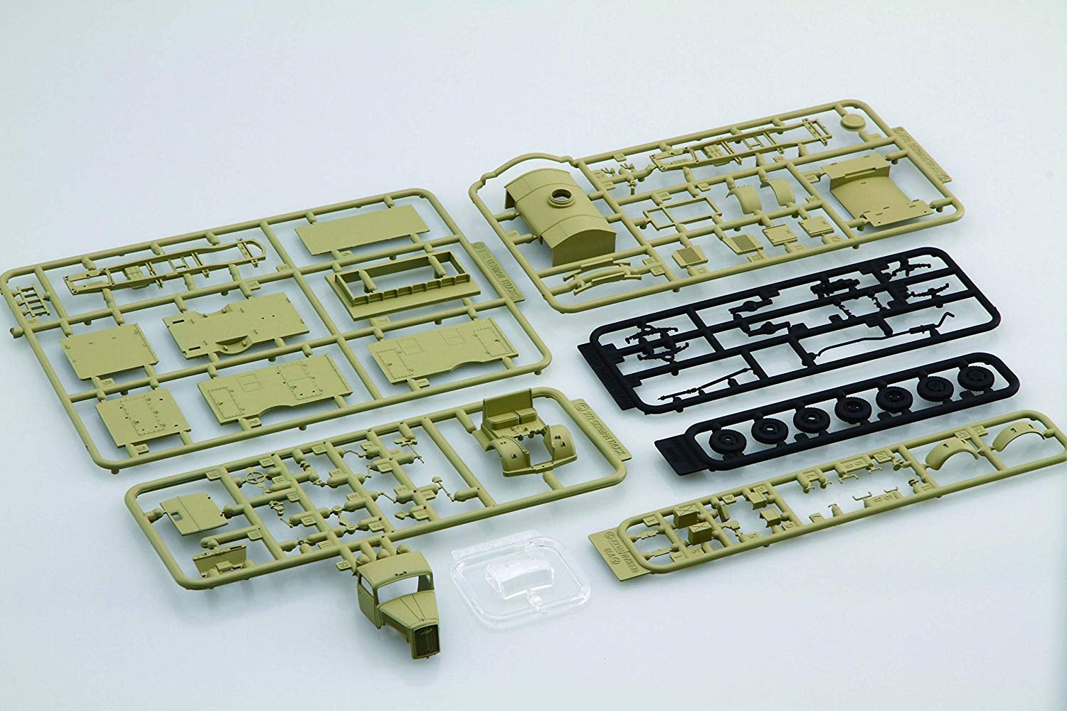 Fujimi German 3ton Truck (Box Type Rescue Vehicle/Refueller)