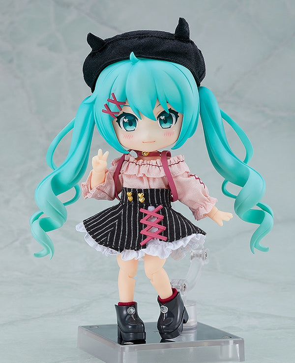 Good Smile Company Character Vocal Series 01: Hatsune Miku Series Hatsune Miku: Date Outfit Ver. Nendoroid Doll