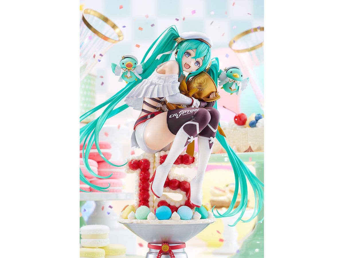 Racing Miku: 2023 - 15th Anniversary Ver. | 4580590193734