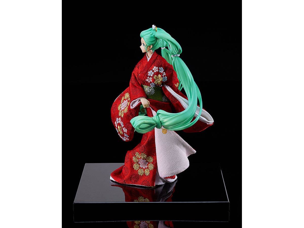 Hatsune Miku: Beauty Looking Back Miku Ver. -Kyugetsu Collaboration Japanese Doll- | 4580590204133