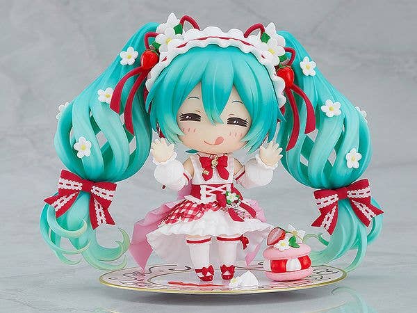 Nendoroid Hatsune Miku: 15th Anniversary Ver. | 4580828660816
