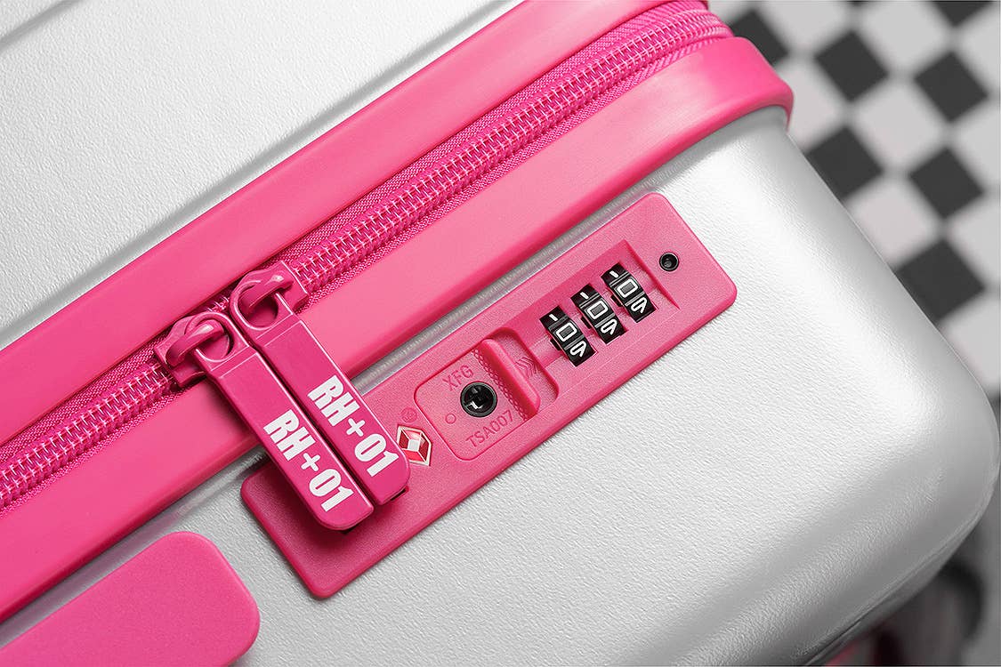 Hatsune Miku: Racing Ver. 2025 Suitcase Pop | 4580828661349