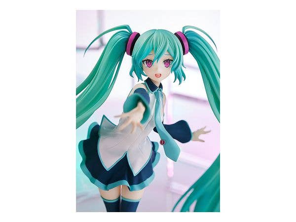 Character Vocal Series 01: Hatsune Miku Series Pop Up Parade Miku Because You're Here Ver. L Figure | 4580416945615