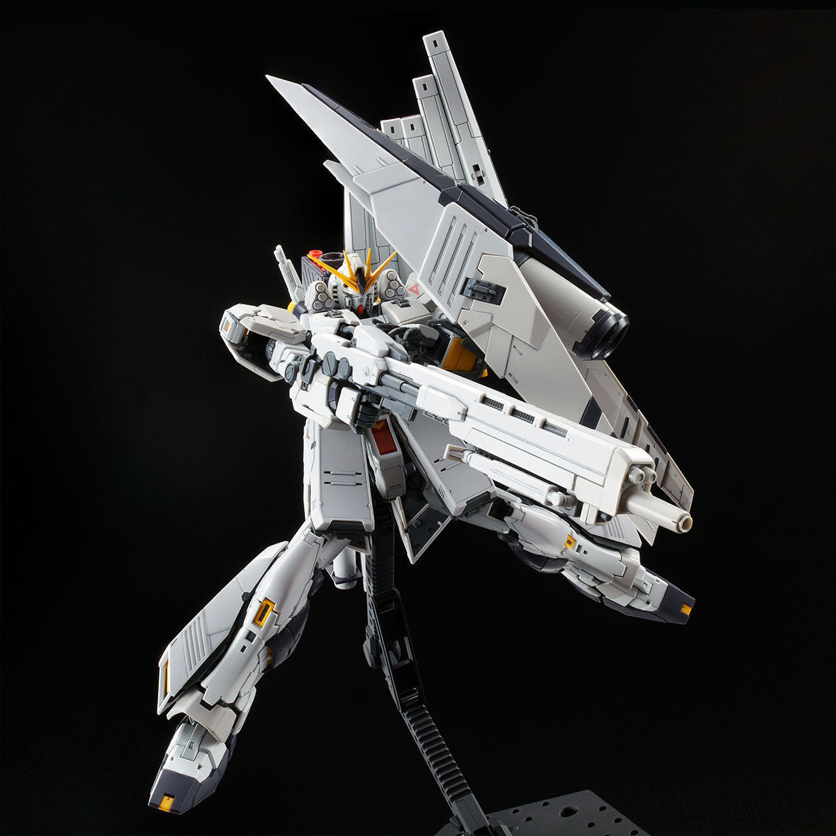 P-Bandai RG 1/144 Nu Gundam HWS
