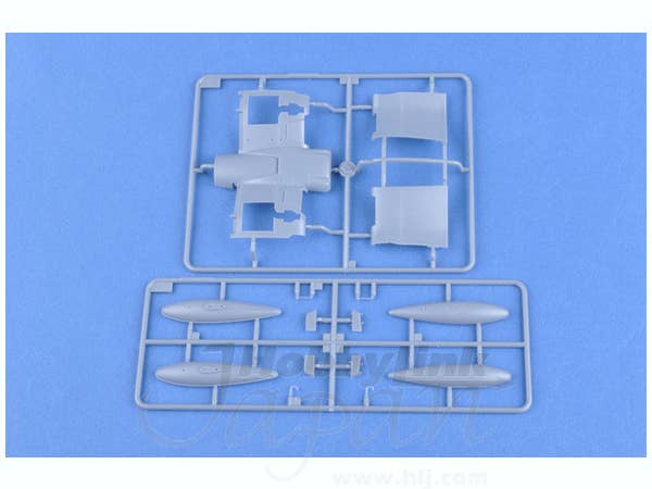 Hobby Boss 1/48 F4U-7 Corsair FRENCH NAVY | 6939319203922
