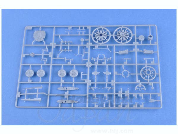 Hobby Boss 1/48 F4U-7 Corsair FRENCH NAVY | 6939319203922
