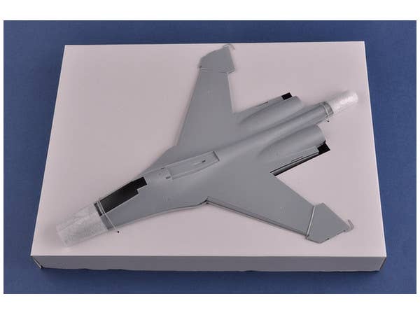Hobby Boss 1/48 Su-27UB Flanker C | 6939319217134