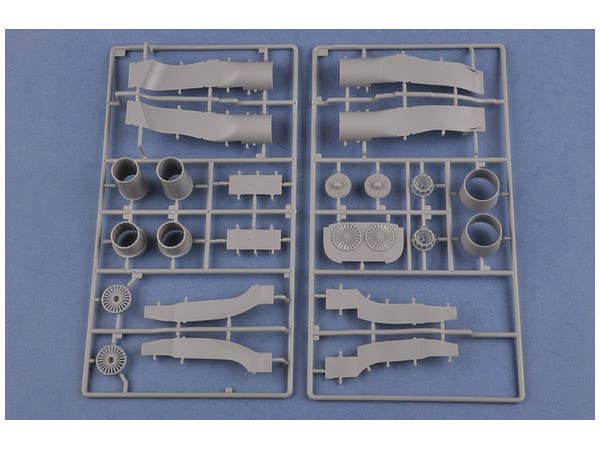 Hobby Boss 1/48 Russian MiG-31 Foxhound | 6939319217530