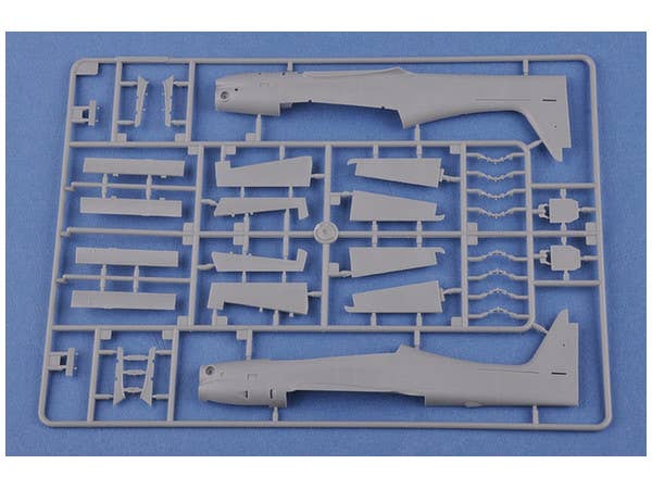 Hobby Boss 1/48 Brazilian EMB312 Tucano | 6939319217639