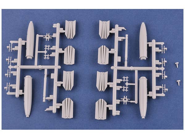 Hobby Boss 1/18 AV-8B Harrier II | 6939319218049