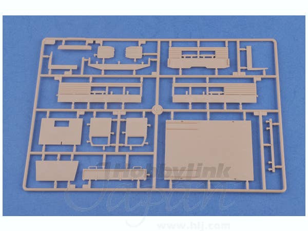 Hobby Boss 1/35 US White 666 Cargo Truck (Hard Top) | 6939319238016