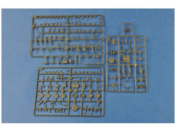 Hobby Boss 1/35 French VBL Armour Car | 6939319238764