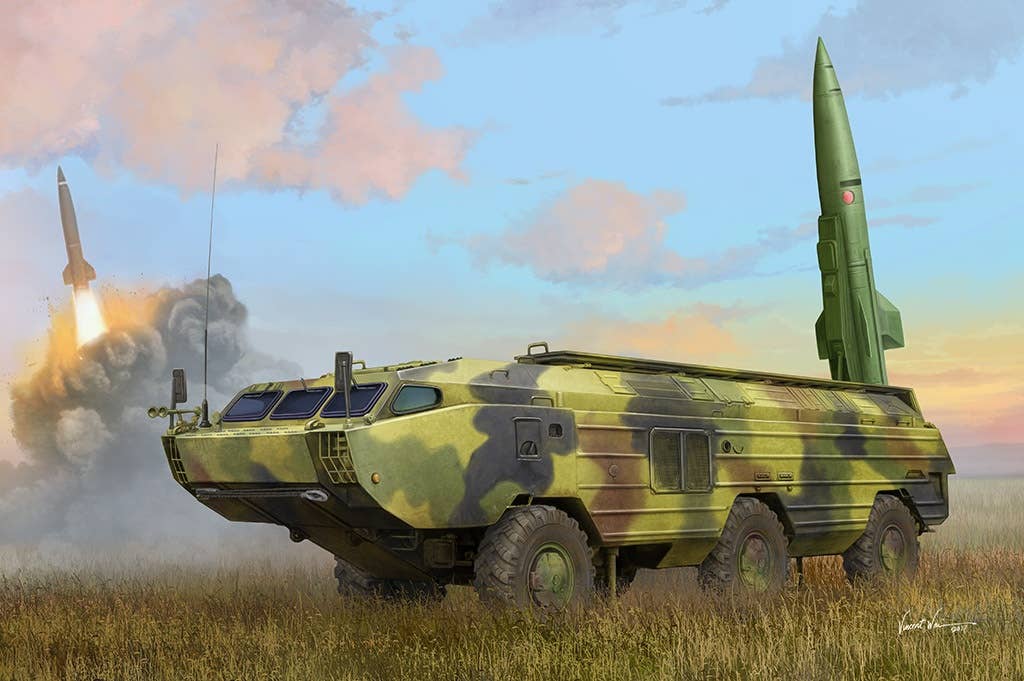 Hobby Boss 1/35 Russian 9K79 Tochka (SS-21 Scarab) IRBM | 6939319255099