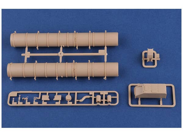 Hobby Boss 1/35 Russian KrAZ-260B Tractor with 5P85TE TEL S-300PMU | 6939319255112