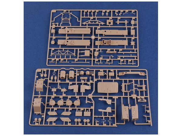 Hobby Boss 1/35 Russian KrAZ-260B Tractor with 5P85TE TEL S-300PMU | 6939319255112