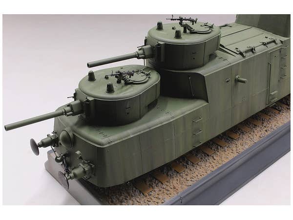 Hobby Boss 1/35 Soviet MBV-2 Armored Train | 6939319255143