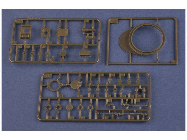 Hobby Boss 1/35 Soviet MBV-2 (late KT-28 Gun) | 6939319255167