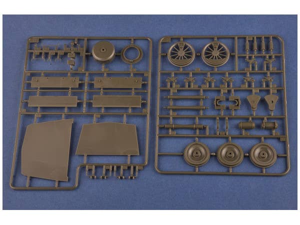 Hobby Boss 1/35 Soviet MBV-2 (late KT-28 Gun) | 6939319255167