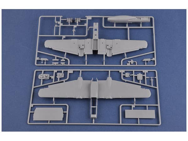 Hobby Boss 1/72 US P-61B Black Widow | 6939319272621
