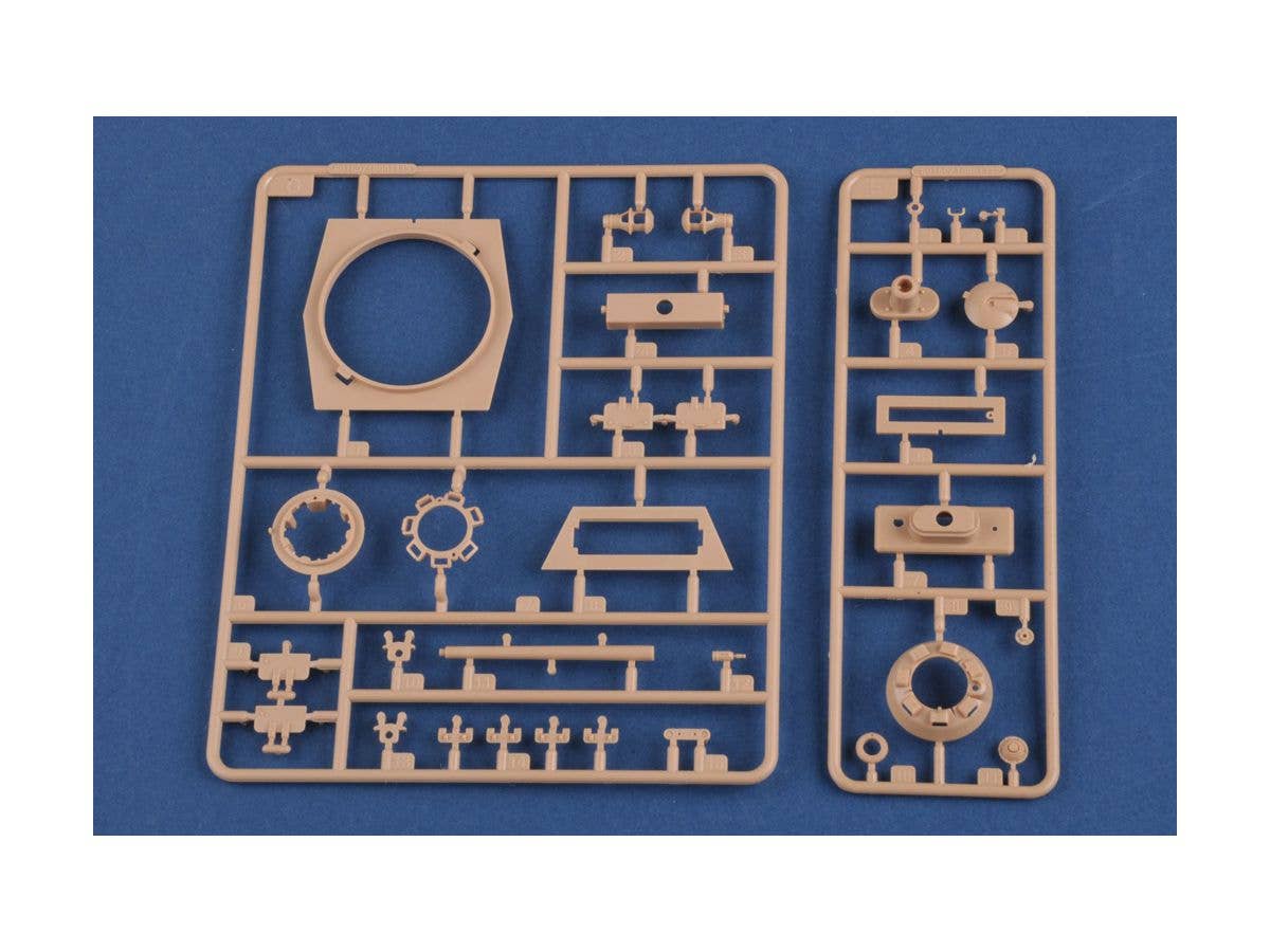 Hobby Boss 1/35 German Pz.Kpfw.III/IV auf Einheitsfahrgestell | 6939319201508