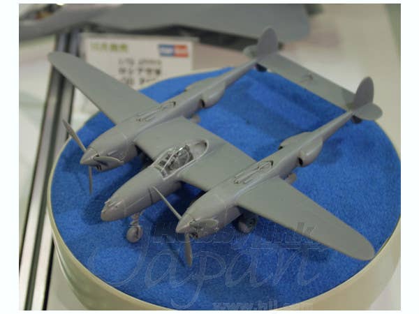 Hobby Boss 1/72 P-38L-5-L0 Lightning | 6939319202840