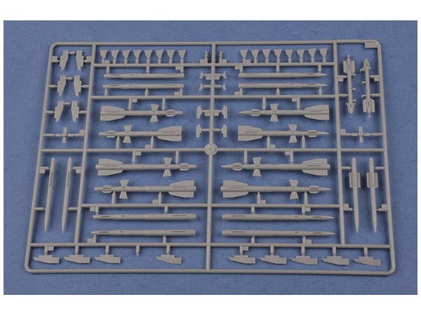Hobby Boss 1/48 Russian Su-34 Fullback Fighter-Bomber | 6939319217561