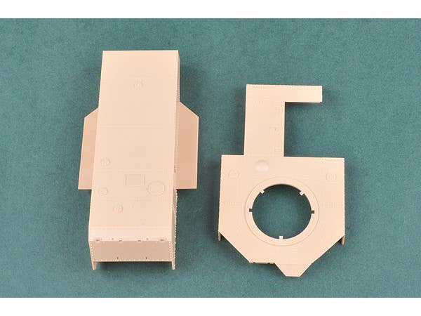 Hobby Boss 1/35 Soviet T-24 Medium Tank | 6939319224934