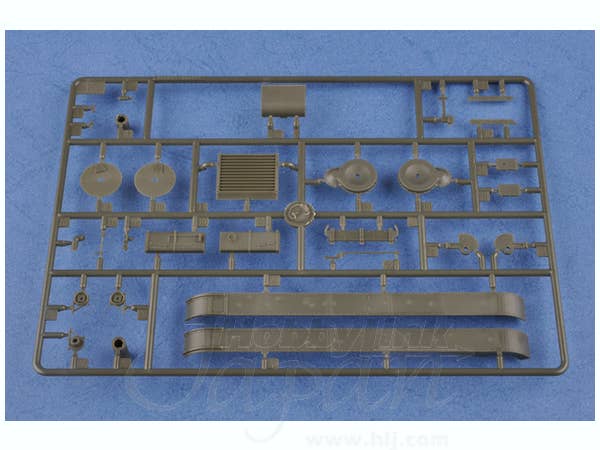 Hobby Boss 1/35 Soviet T-26 Light Infantry Tank Mod.1933 | 6939319224958
