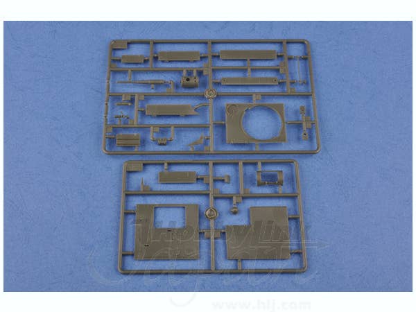 Hobby Boss 1/35 Soviet T-26 Light Infantry Tank Mod.1933 | 6939319224958