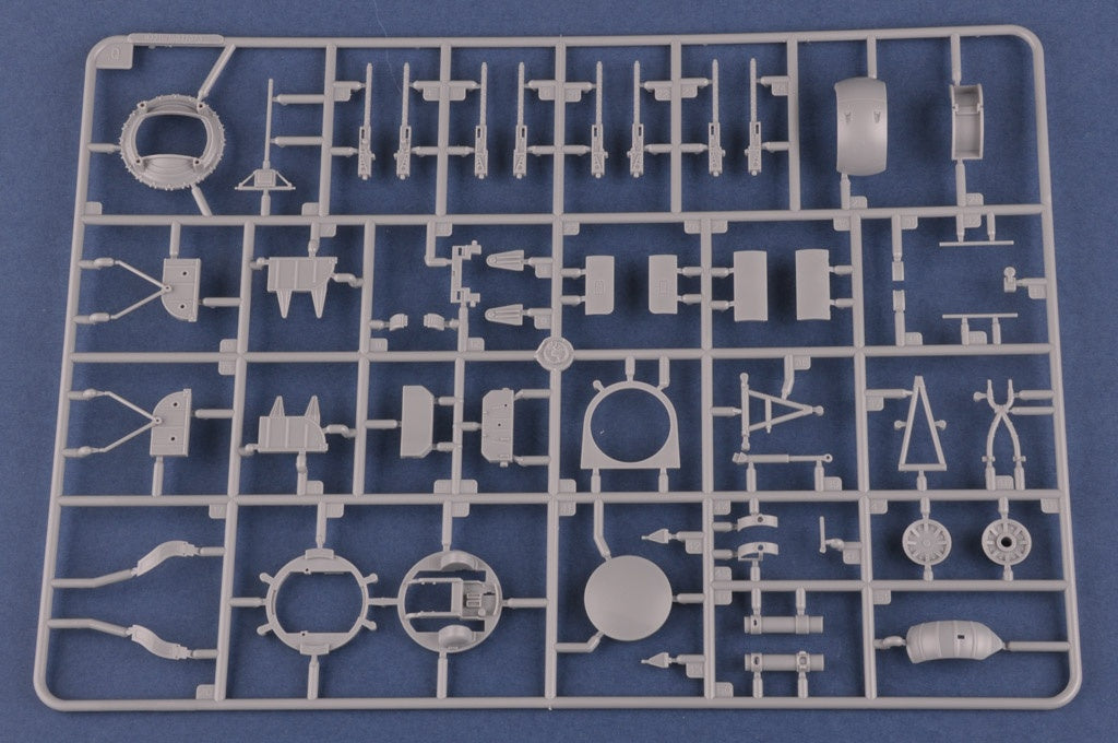 Hobby Boss 1/32 B-24J Liberator | 6939319232113