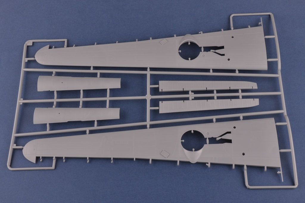 Hobby Boss 1/32 B-24J Liberator | 6939319232113