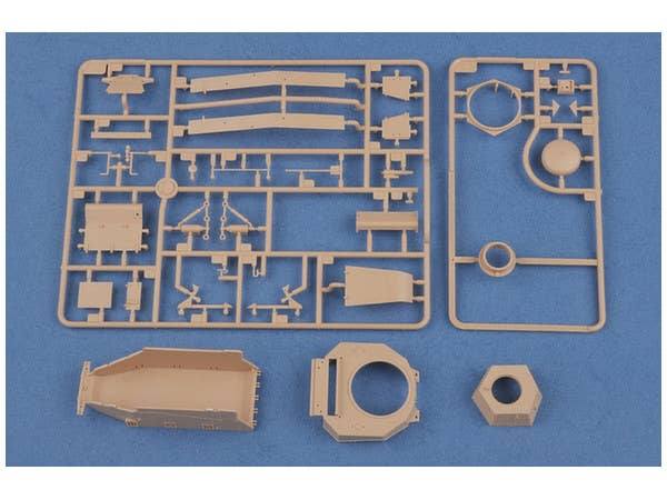 Hobby Boss 1/35 Soviet T-18 Light Tank MOD1927 | 6939319238733