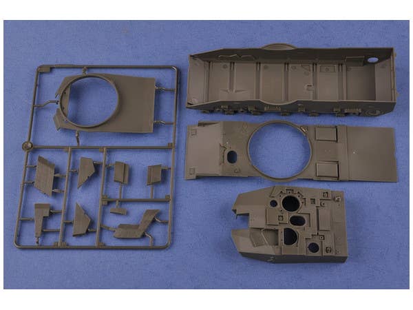 Hobby Boss 1/35 PLA ZTZ-99A MBT - UPC 6939319238924 | 6939319238924