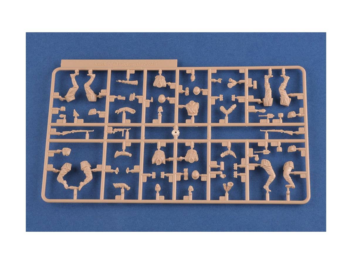 Hobby Boss 1/35 Kursk 'Bailout from the pocket' | 6939319244178