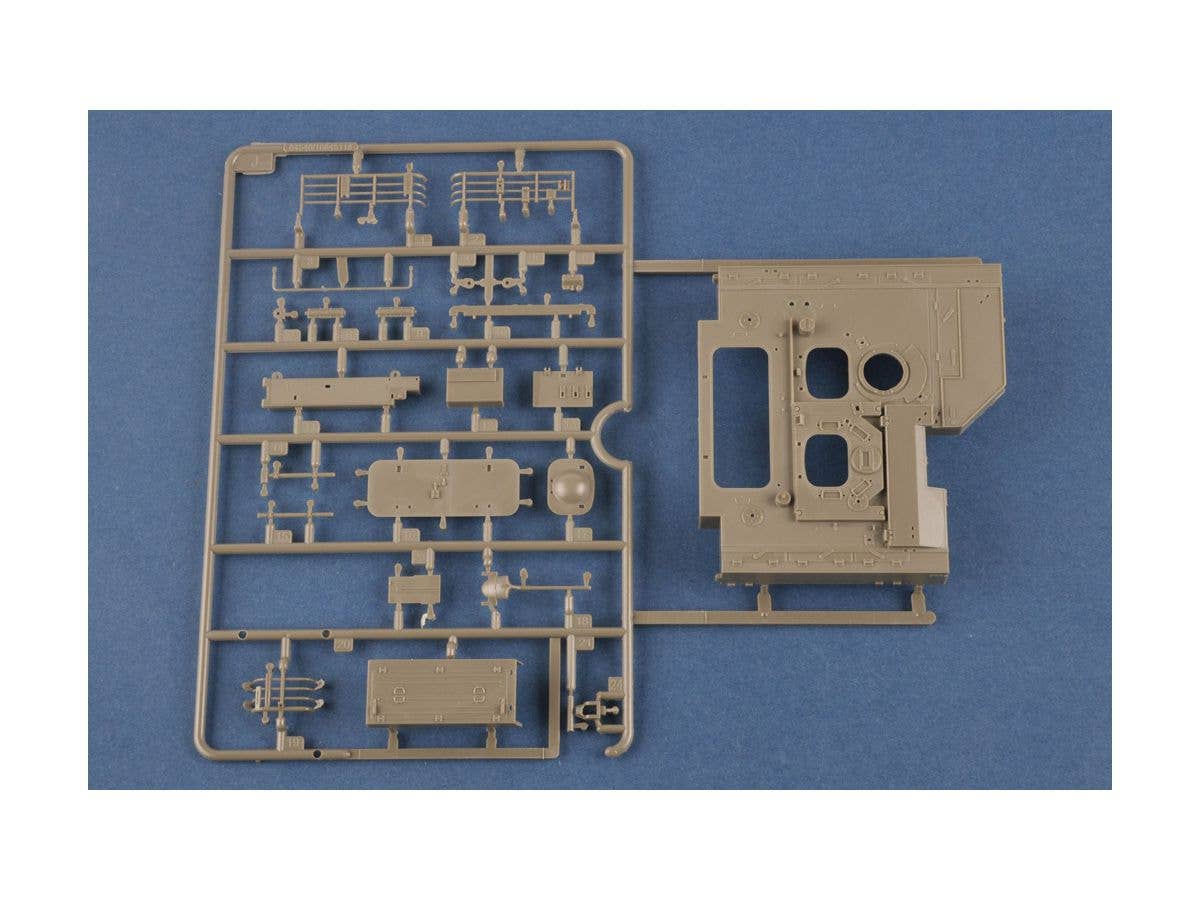 Hobby Boss 1/35 IDF PUMA AEV | 6939319245465