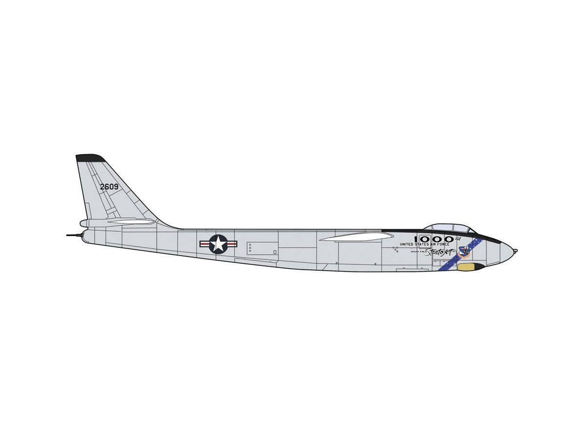 Hasegawa 1/72 B-47E Stratojet '1000th Stratojet' | 4967834023505
