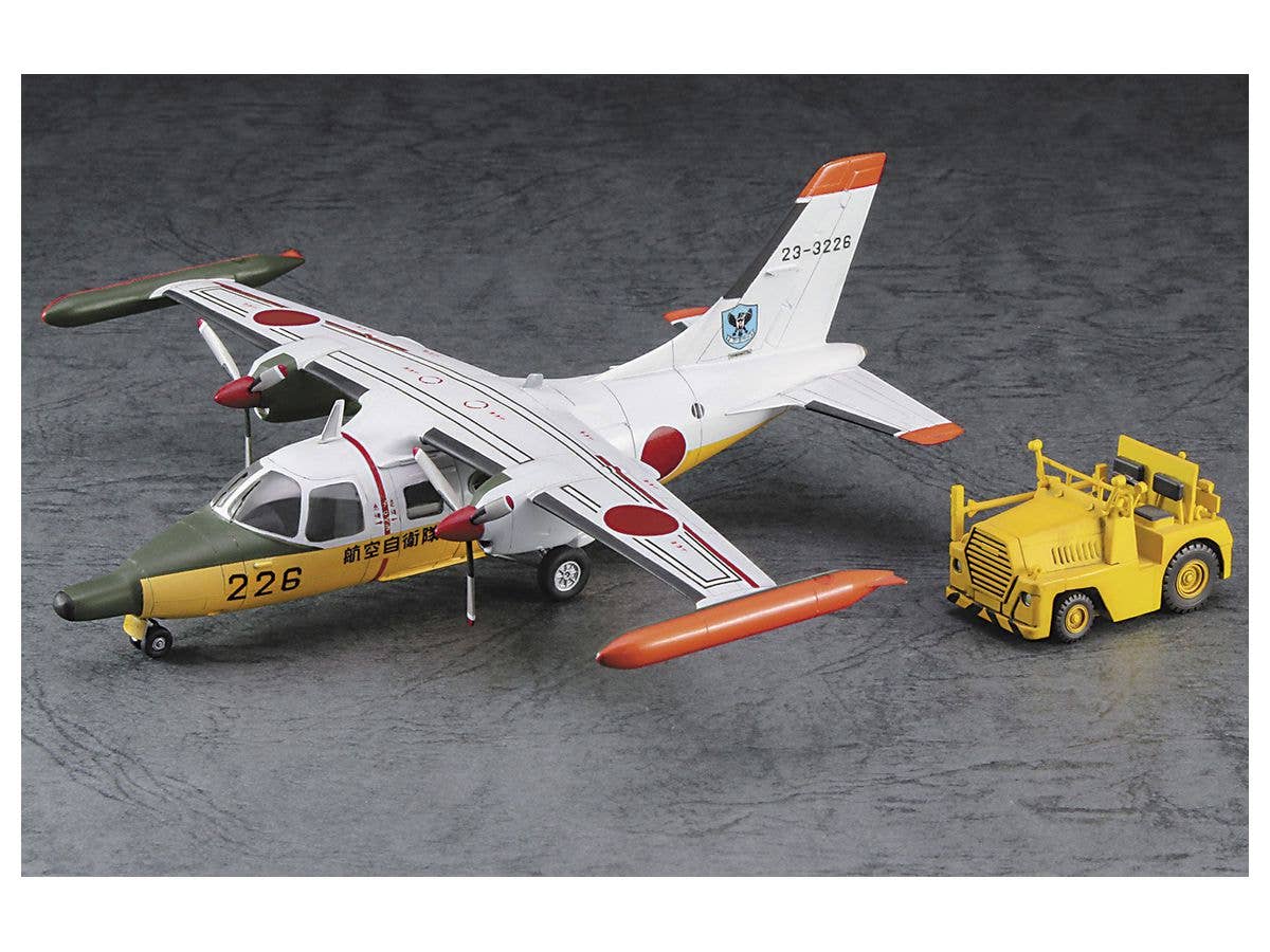 Hasegawa 1/72 MU-2A 'Air Rescue Wing' with Tractor Model | 4967834023611