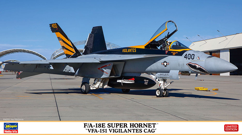 Hasegawa 1/72 F/A-18E Super Hornet 'VFA-151 Vigilantes CAG', Limited Edition | 4967834023659