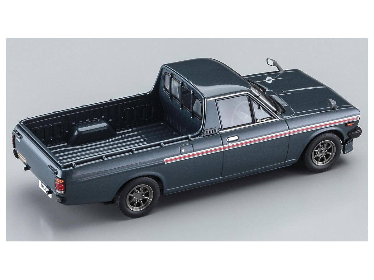Hasegawa 1/24 Nissan Sunny Truck (GB122) "Late Version" W/Chin Spoiler | 4967834205529