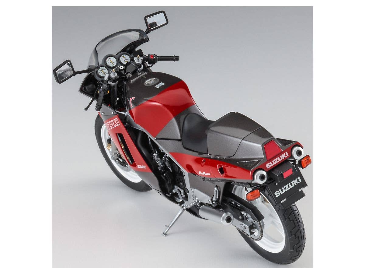 Hasegawa 1/12 Suzuki RG400 Late Version | 4967834217287