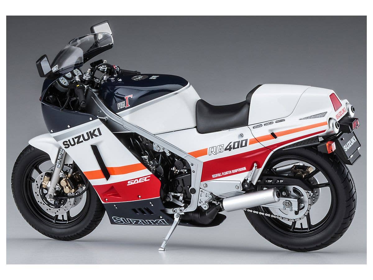 Hasegawa 1/12  SUZUKI RG400Γ EARLY VERSION "RED/WHITE COLOR" w/Under Cowl | 4967834217324
