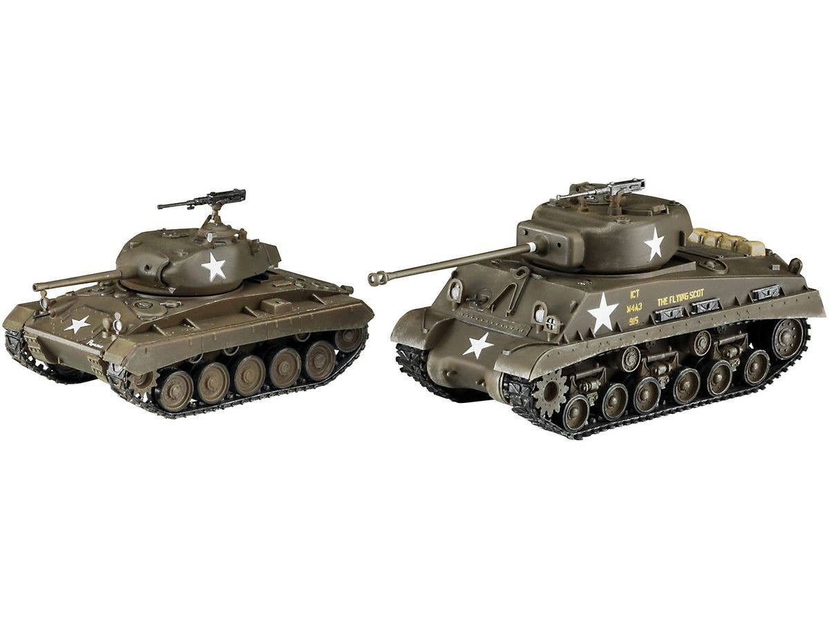 Hasegawa 1/72 M4A3E8 Sherman & M24 Chaffee "US Army Main Battle Tank Combo" 2 in 1 Tank | 4967834300682