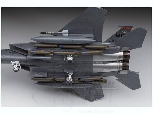 Hasegawa [E39] 1:72 F-15E STRIKE EAGLE | 4967834015692