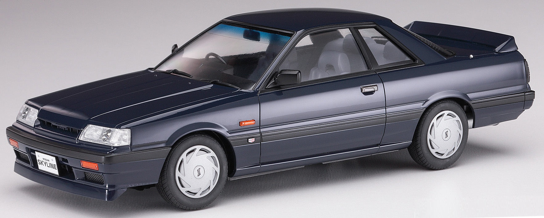 Hasegawa [HC29] 1:24 NISSAN SKYLINE GTS-R (R31)(4967834211292)