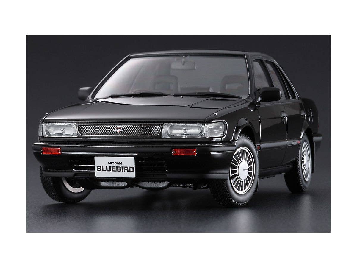 Hasegawa 1/24 Nissan Bluebird 4Door (HC33) | 4967834211339