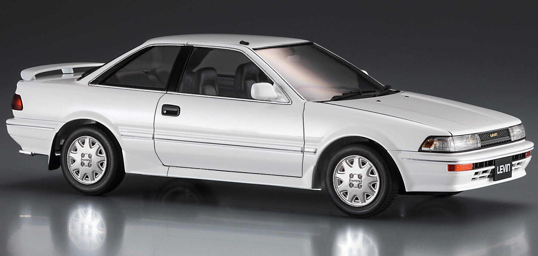 Hasegawa [HC36] 1:24 TOYOTA COROLLA LEVIN AE92 APEX EARLY VERSION(4967834211360)