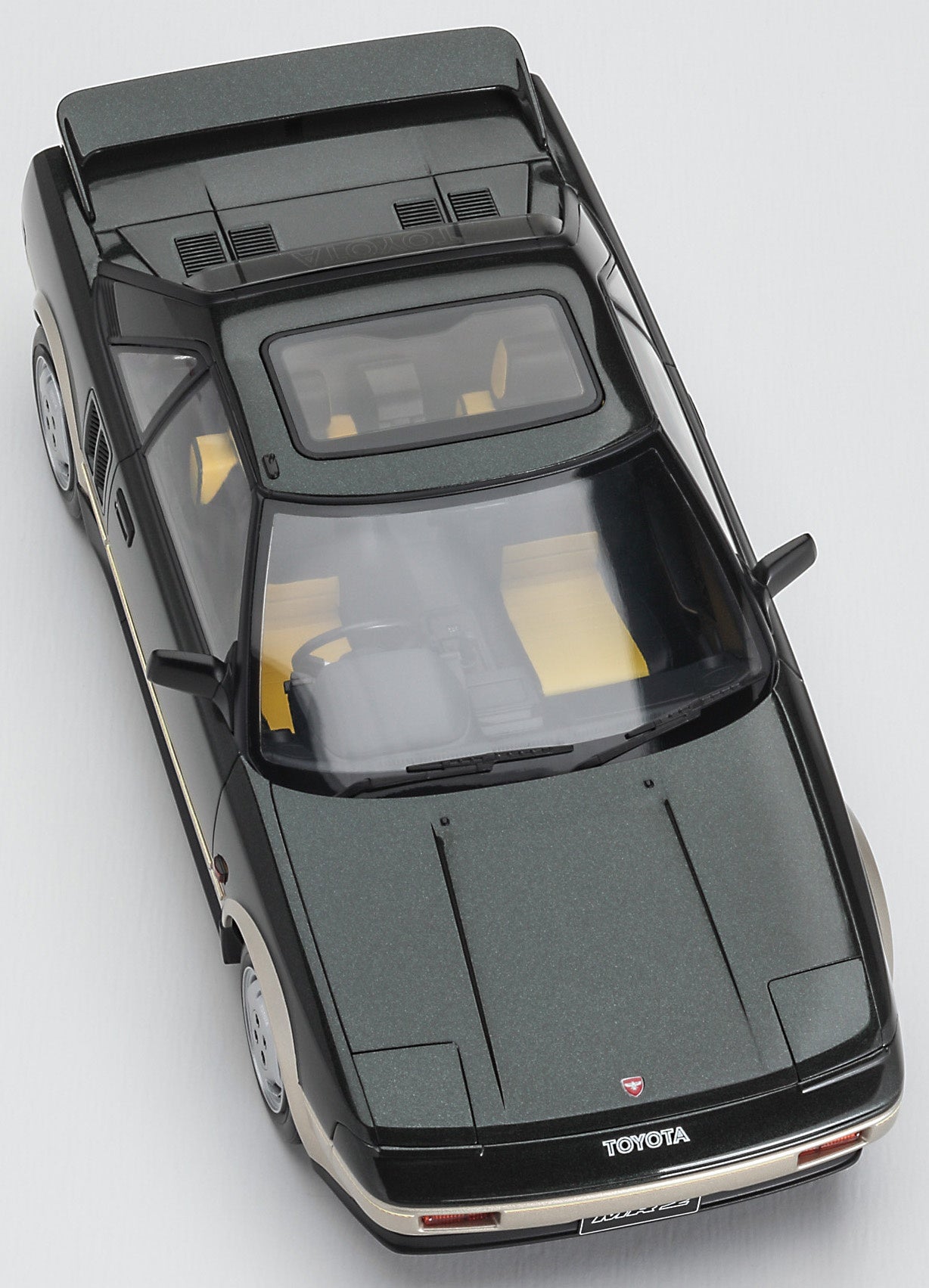 Hasegawa [HC51] 1:24 TOYOTA MR2 (AW11) EARLY VERSION G-Limited (Moon Roof)