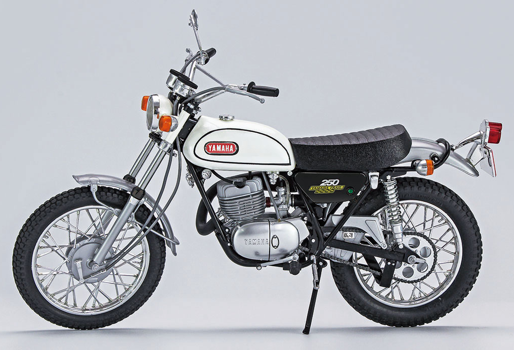 Hasegawa 1/10  YAMAHA 250 ENDURO DT1