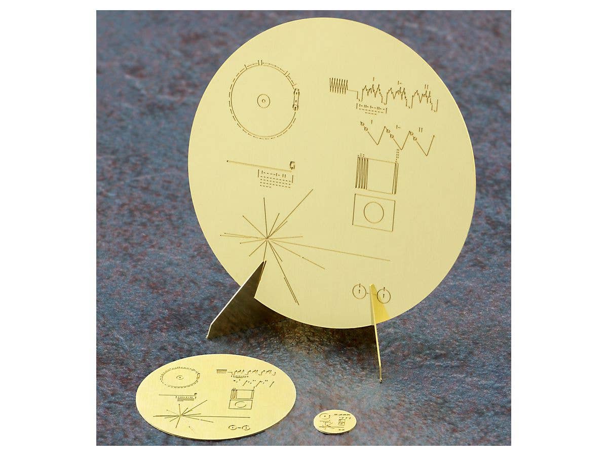 Hasegawa 1/48  UNMANNED SPACE PROBE VOYAGER w/Golden Record plate | 4967834522060