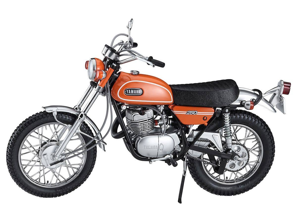 Hasegawa 1/10 Yamaha Enduro DT250 "Mandarin Orange" | 4967834523296